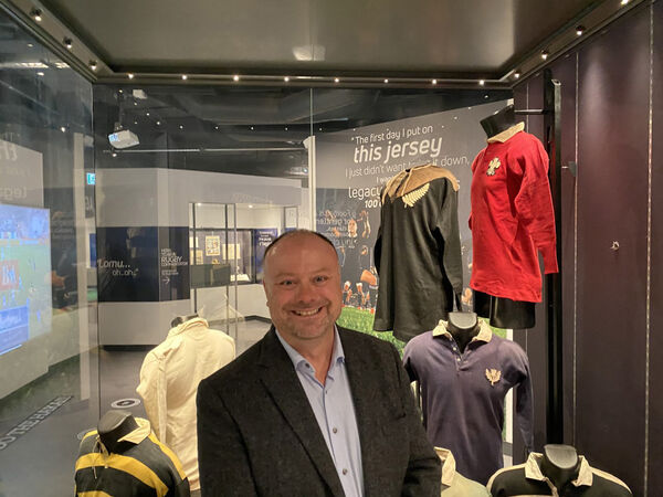 A picture of 'Peter Jones'